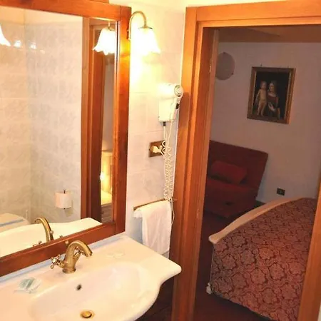 Hotel Giulietta E Romeo 3*