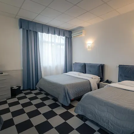 Giulietta E Romeo Hotell 3*