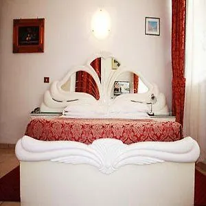 Giulietta E Romeo Hotel Casal Palocco
